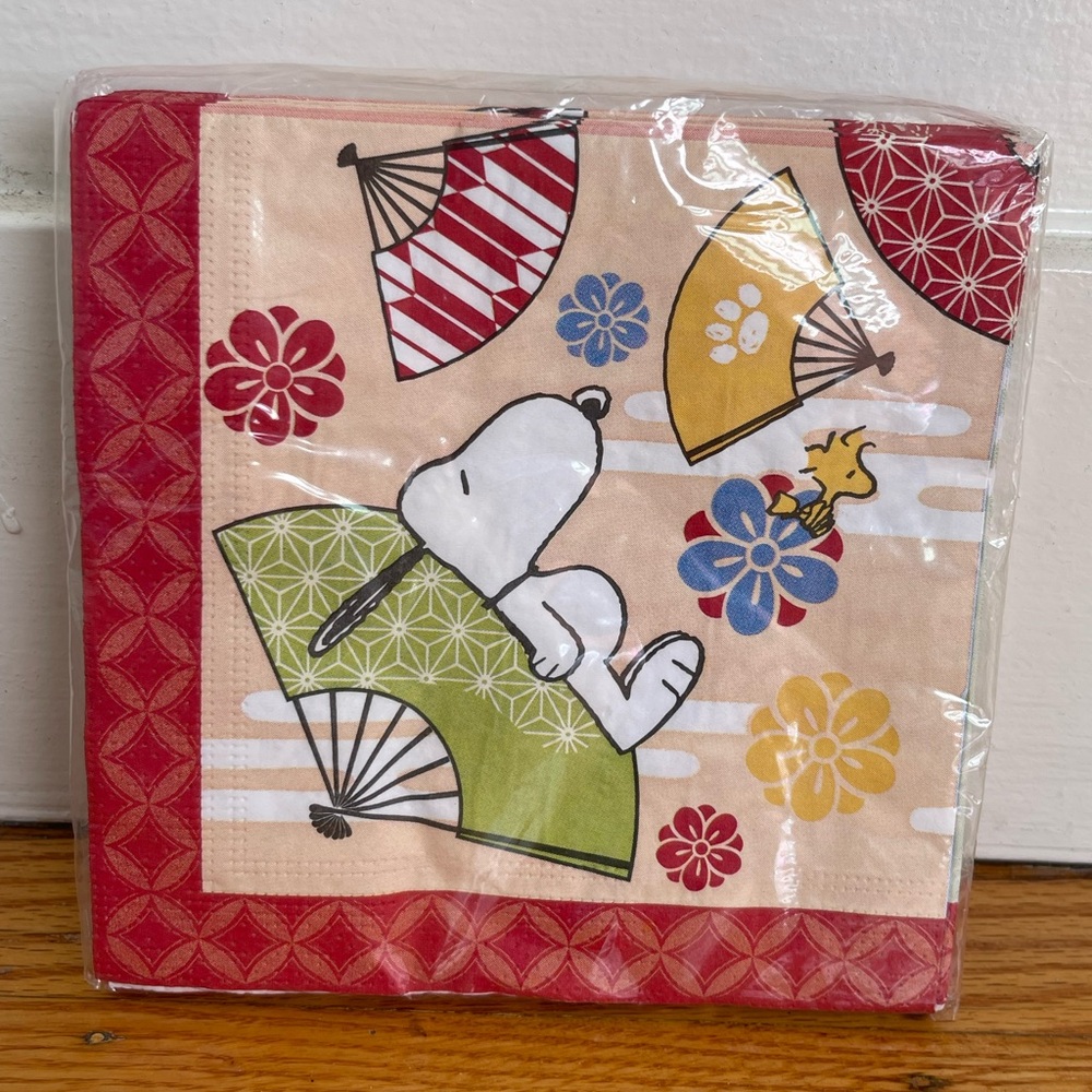 Peanuts Snoopy Colorful Asian Themed 13x13” Dinner Napkins from Japan